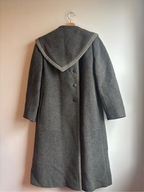 Anna Grey Sailor-Collar Wool Coat
